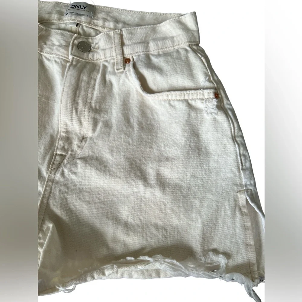 Only Women Distressed Jeans Shorts